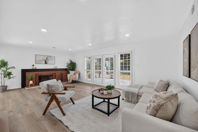 7115 OAKBERRY Way, Citrus Heights, CA 95621