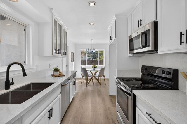 7115 OAKBERRY Way, Citrus Heights, CA 95621