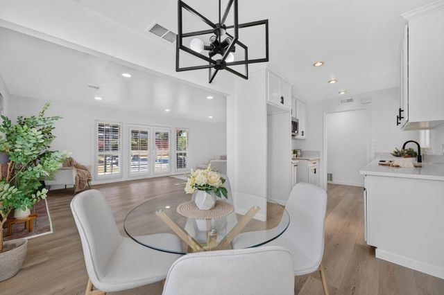 7115 OAKBERRY Way, Citrus Heights, CA 95621