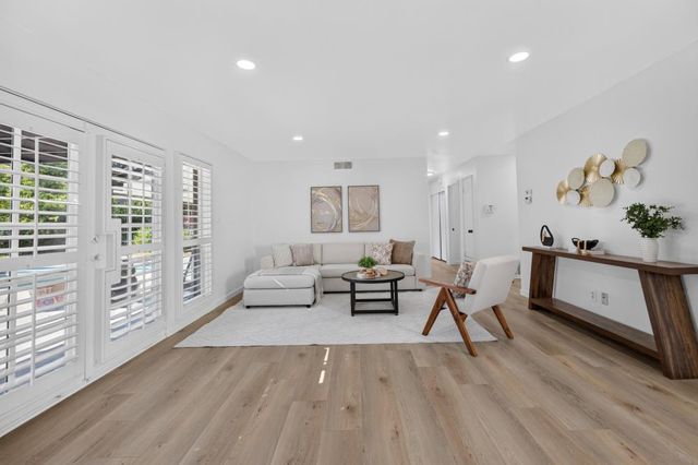 7115 OAKBERRY Way, Citrus Heights, CA 95621