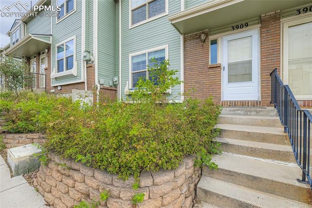 3909 Smoke Tree Drive, Colorado Springs, CO 80920