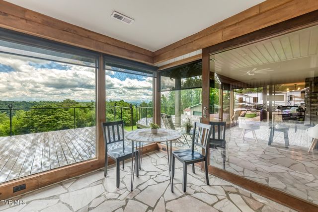 4537 Old Stage Road, Kingsport, TN 37664