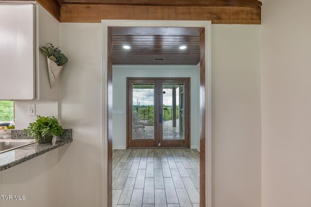 4537 Old Stage Road, Kingsport, TN 37664
