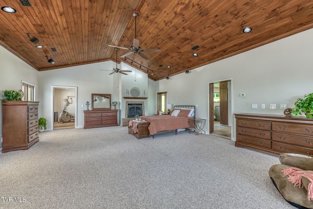 4537 Old Stage Road, Kingsport, TN 37664