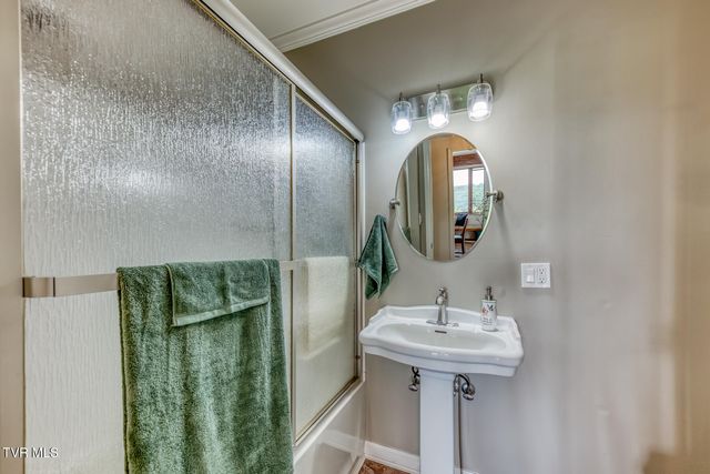 4537 Old Stage Road, Kingsport, TN 37664