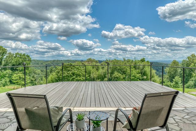 4537 Old Stage Road, Kingsport, TN 37664