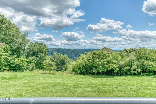 4537 Old Stage Road, Kingsport, TN 37664