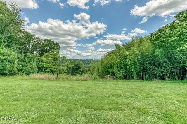 4537 Old Stage Road, Kingsport, TN 37664