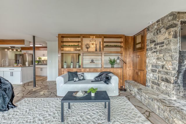 4537 Old Stage Road, Kingsport, TN 37664