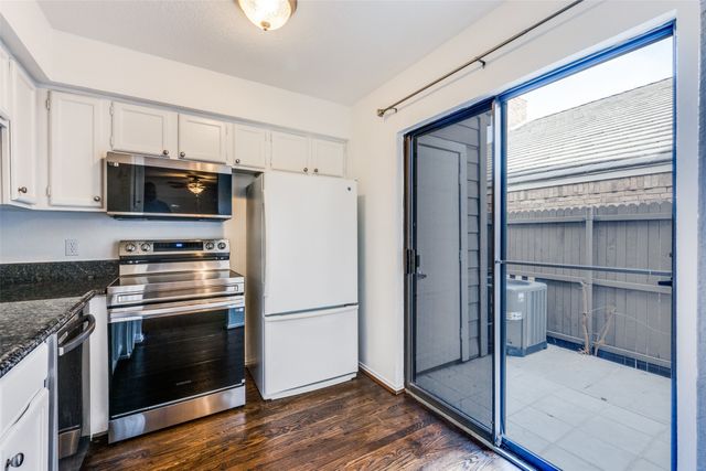 1105 Bert Drive B, Arlington, TX 76012