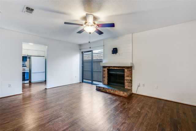 1105 Bert Drive B, Arlington, TX 76012