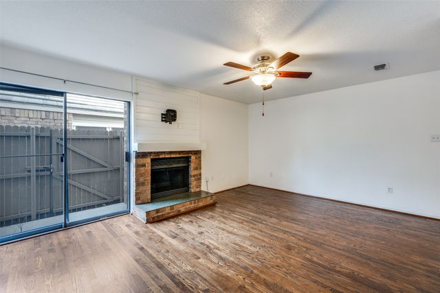 1105 Bert Drive B, Arlington, TX 76012