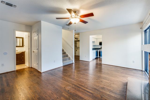 1105 Bert Drive B, Arlington, TX 76012