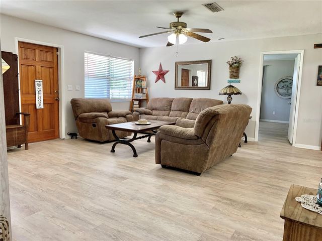 15770 NW 60TH AVENUE, Chiefland, FL 32626