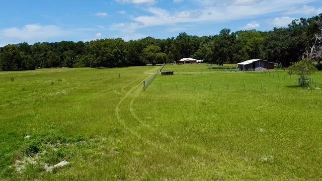 15770 NW 60TH AVENUE, Chiefland, FL 32626