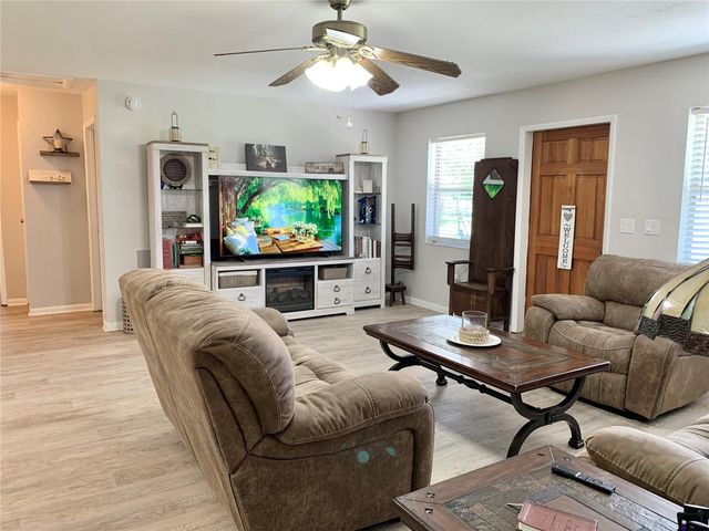 15770 NW 60TH AVENUE, Chiefland, FL 32626