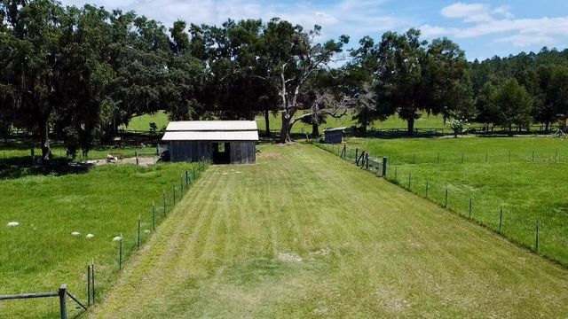 15770 NW 60TH AVENUE, Chiefland, FL 32626