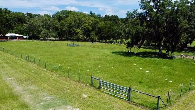 15770 NW 60TH AVENUE, Chiefland, FL 32626