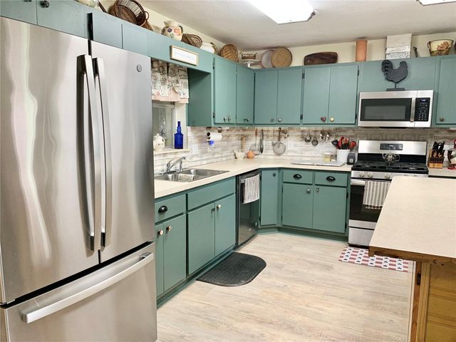 15770 NW 60TH AVENUE, Chiefland, FL 32626
