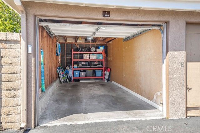 8877 Lauderdale Court 209E, Huntington Beach, CA 92646