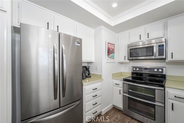 8877 Lauderdale Court 209E, Huntington Beach, CA 92646