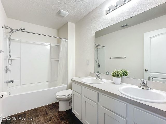 6925 SANDLE Drive, Jacksonville, FL 32219