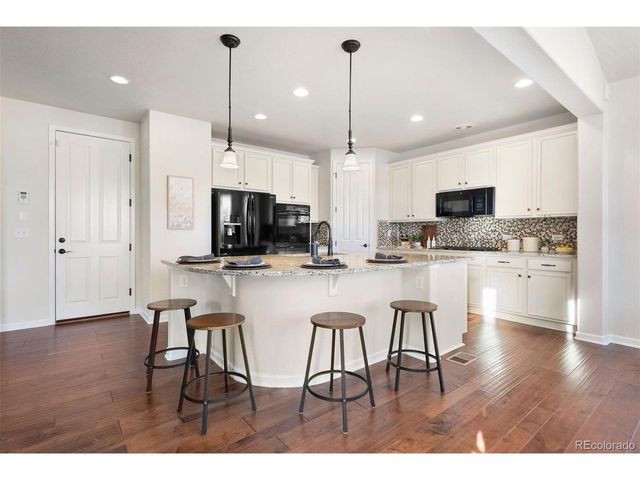 352 Taurus Dr, Erie, CO 80516