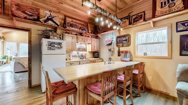 11957 HWY 79N, Buchanan, TN 38222