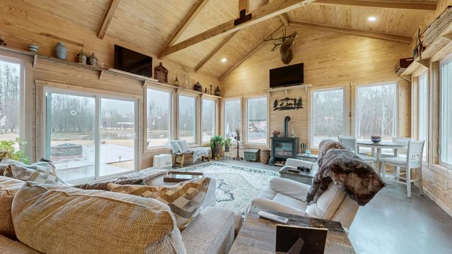 11957 HWY 79N, Buchanan, TN 38222