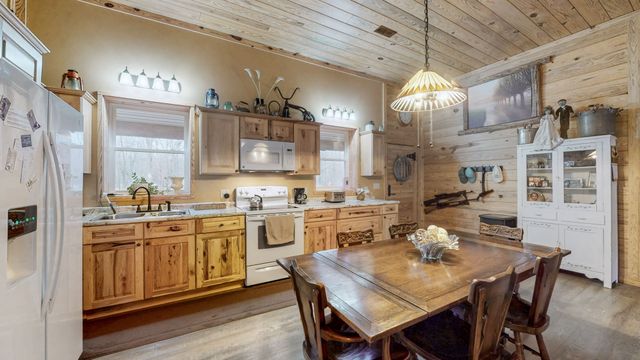 11957 HWY 79N, Buchanan, TN 38222