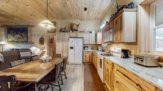 11957 HWY 79N, Buchanan, TN 38222