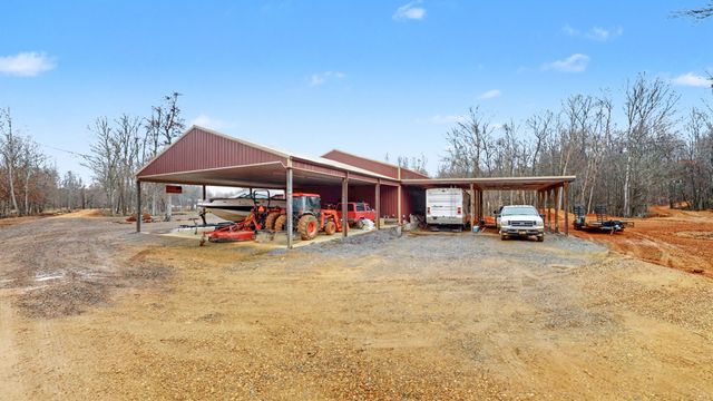 11957 HWY 79N, Buchanan, TN 38222