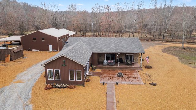 11957 HWY 79N, Buchanan, TN 38222