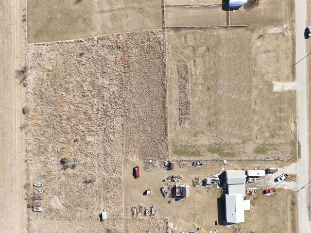 401 E Sunchase Drive, Granbury, TX 76049