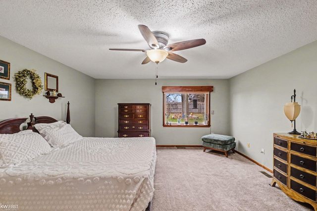 2519 Solarwood Drive, Davison, MI 48423