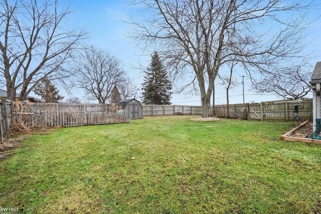 2519 Solarwood Drive, Davison, MI 48423