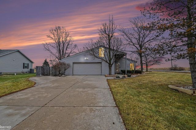 2519 Solarwood Drive, Davison, MI 48423