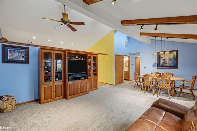2519 Solarwood Drive, Davison, MI 48423
