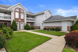 1296 Village Centre DRIVE #2, Kenosha, WI 53144