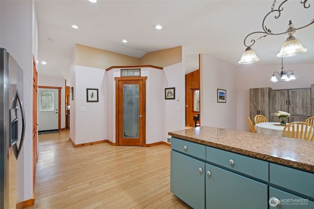 38220 NE Sunset Falls Road, Yacolt, WA 98675