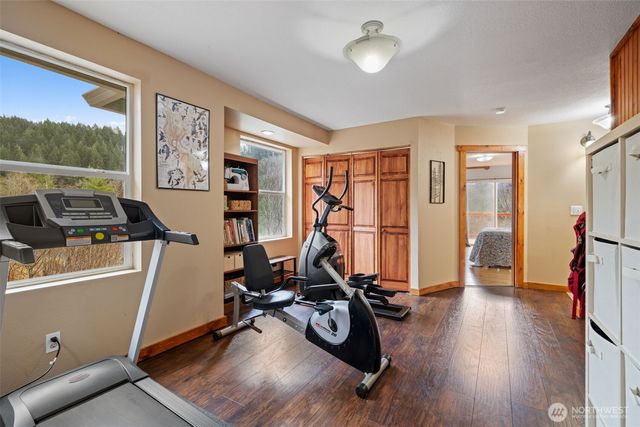 38220 NE Sunset Falls Road, Yacolt, WA 98675