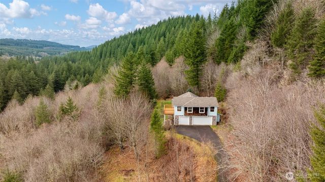 38220 NE Sunset Falls Road, Yacolt, WA 98675