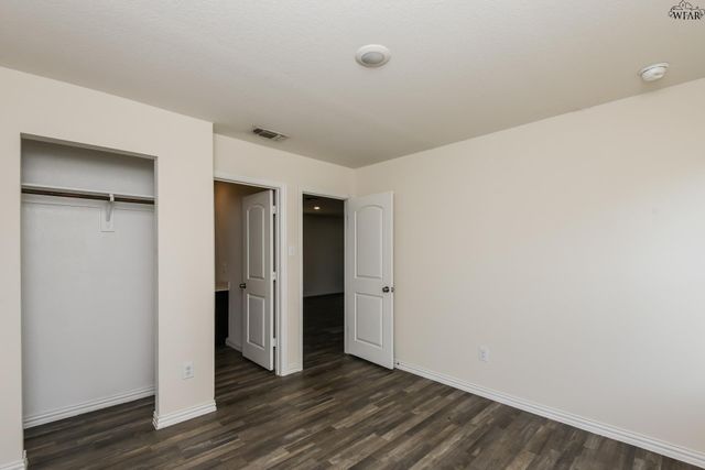 1208 WILLIAMS AVENUE, Wichita Falls, TX 76301