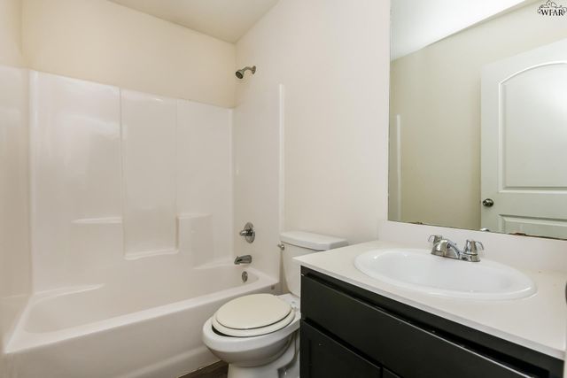 1208 WILLIAMS AVENUE, Wichita Falls, TX 76301