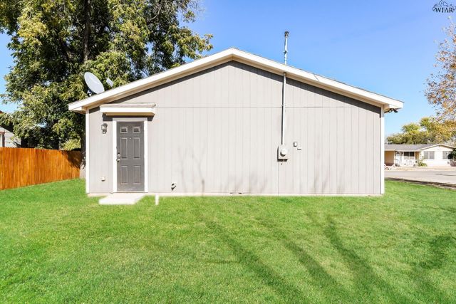 1208 WILLIAMS AVENUE, Wichita Falls, TX 76301