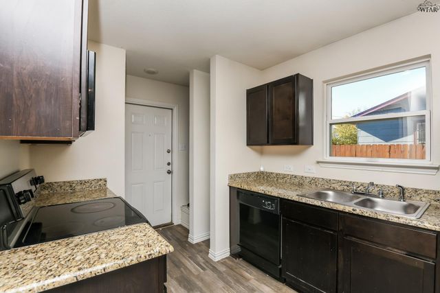 1208 WILLIAMS AVENUE, Wichita Falls, TX 76301