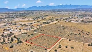 1 Buffalo Road, Oak Hills, CA 92344