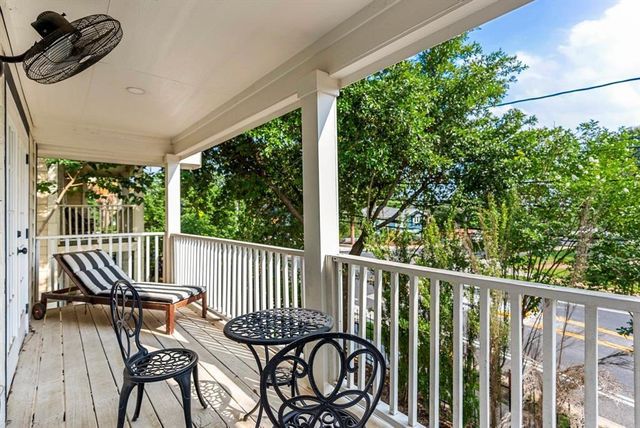 1508 E 11th ST, Austin, TX 78702