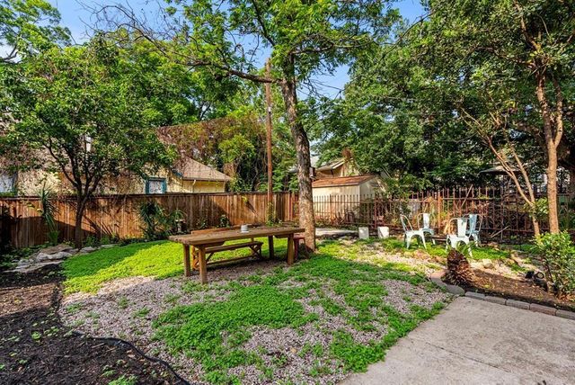 1508 E 11th ST, Austin, TX 78702