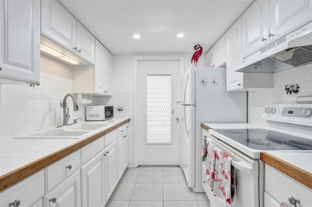 711 SE 7th Avenue 4, Pompano Beach, FL 33060